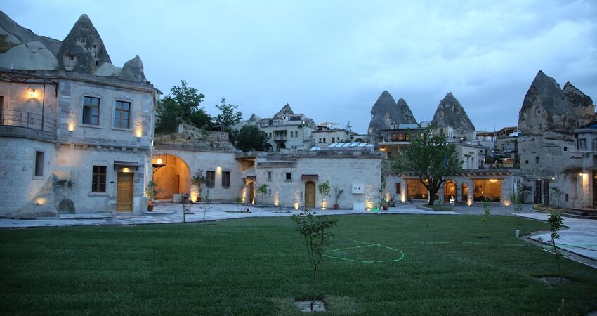 Lunar Cappadocia Hotel