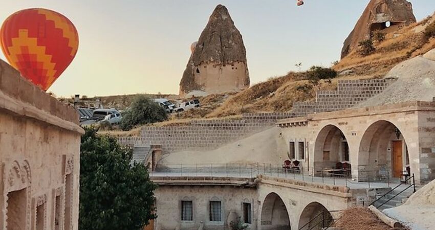 Lunar Cappadocia Hotel