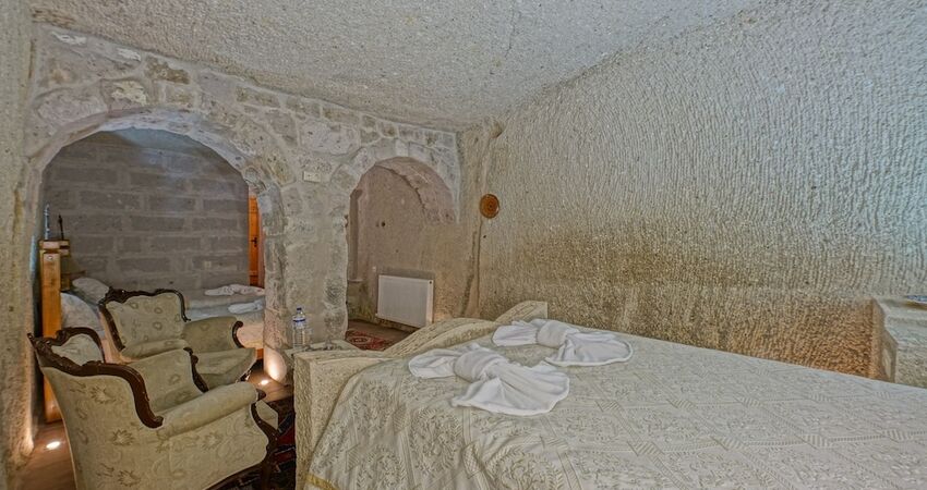 Angel Cave Suite