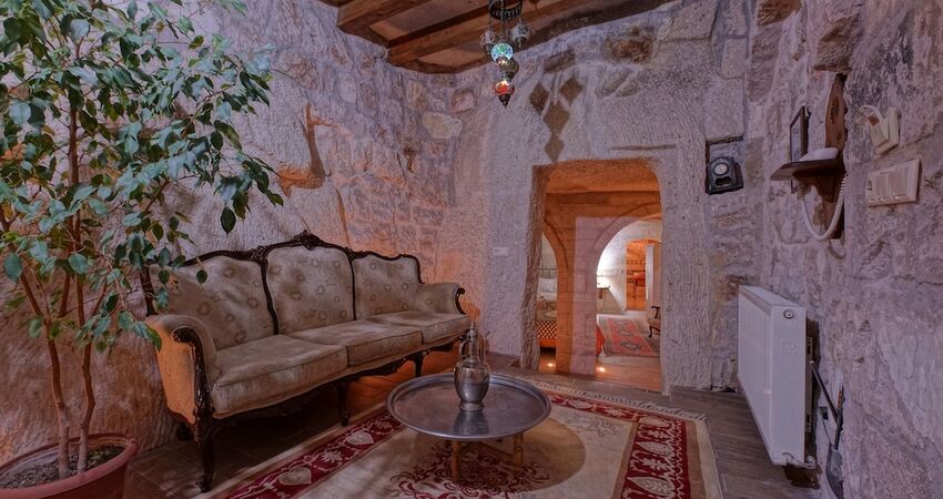 Angel Cave Suite