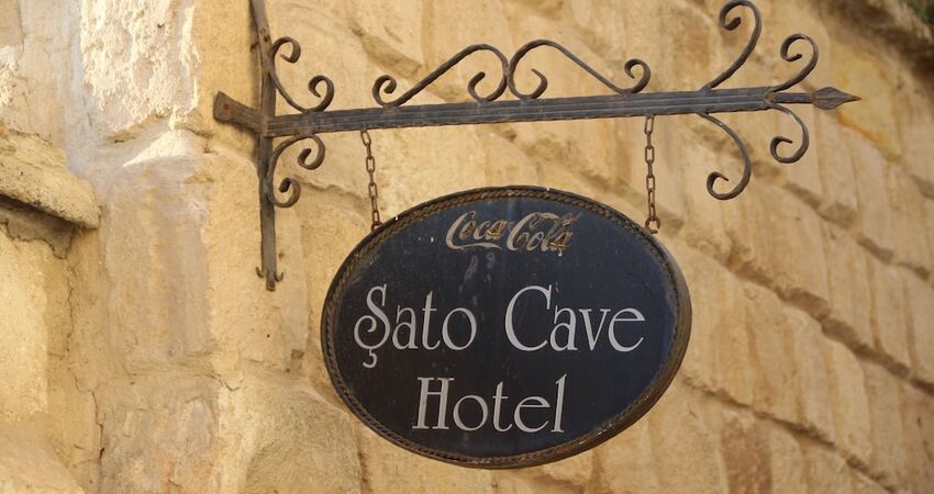 Sato Cave Hotel