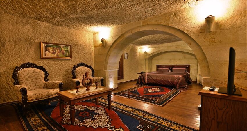 Stone House Cave Hotel