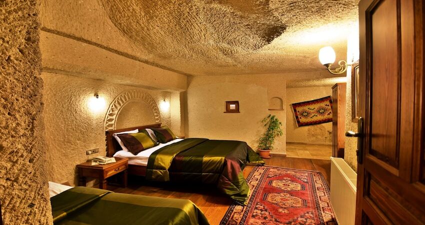 Stone House Cave Hotel