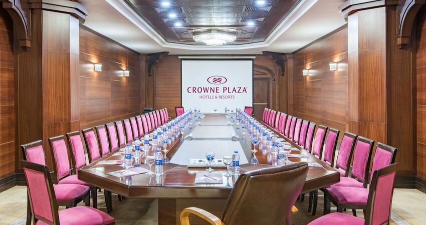 Crowne Plaza Hotel Antalya