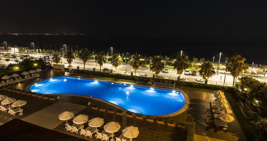 Crowne Plaza Hotel Antalya