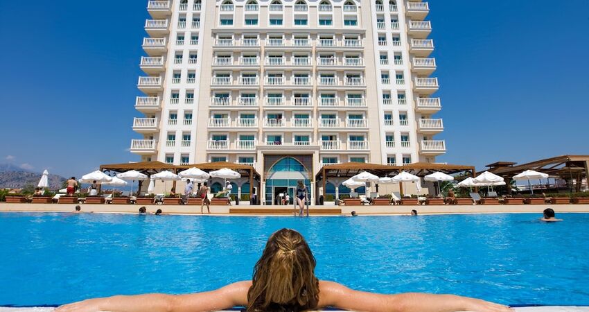 Crowne Plaza Hotel Antalya