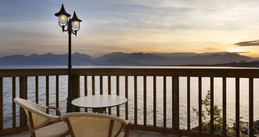 Ramada Plaza by Wyndham Antalya
