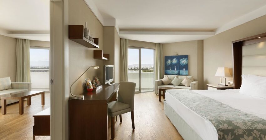Ramada Plaza by Wyndham Antalya